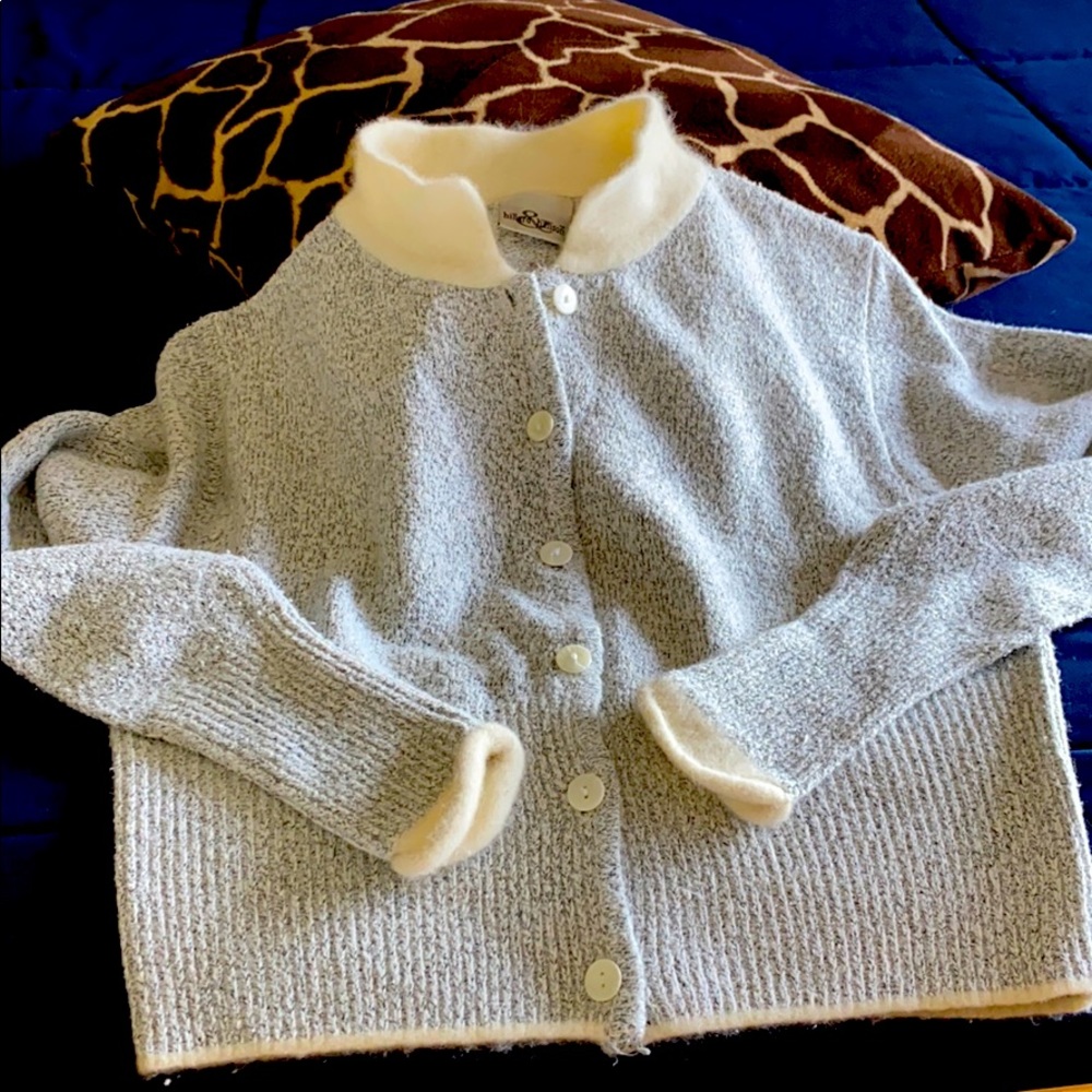 Beautiful, soft, Lambswool, Angora, sweater, by